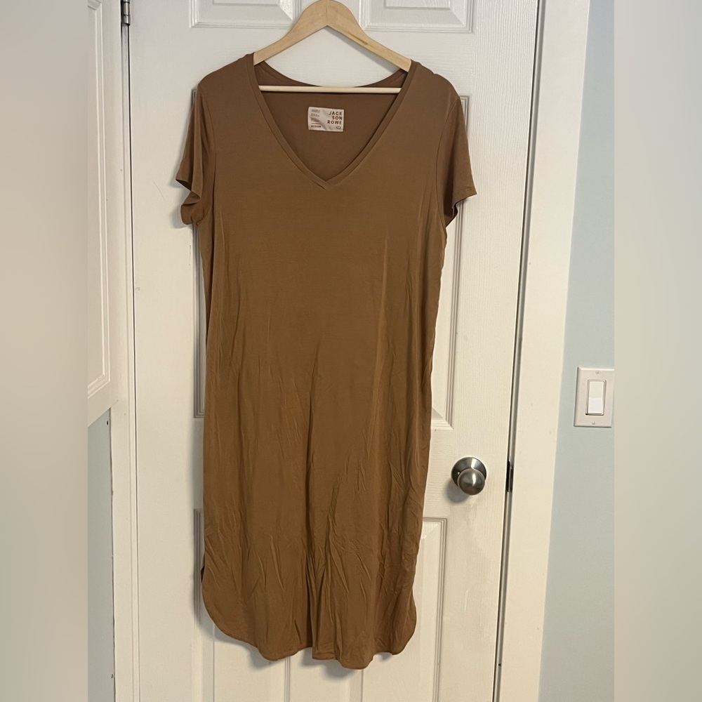 Jackson Rowe t-shirt dress light brown size medium